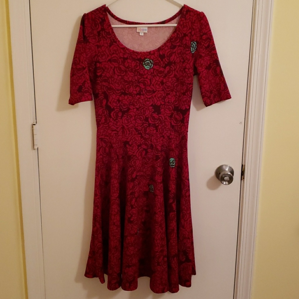 LulaRoe nicole